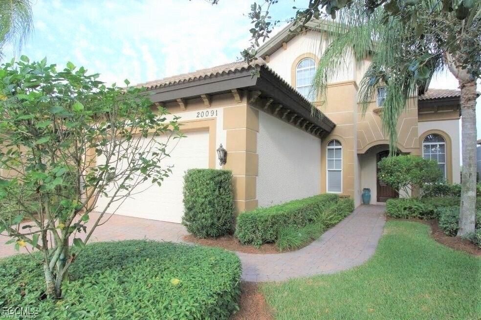 20091 Palermo Lake Ct in Estero, FL - Building Photo