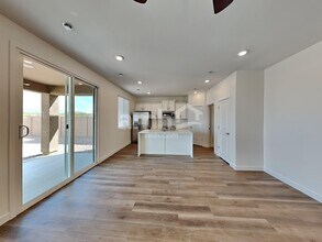 6270 W Calle Bilboa in Tucson, AZ - Building Photo - Building Photo