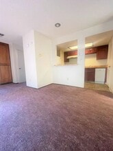 3701 Colonial Dr in Modesto, CA - Building Photo - Building Photo