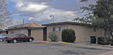 Casitas De Palomas in Albuquerque, NM - Foto de edificio - Building Photo