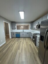203 Eagle Pointe Dr in Chapin, SC - Building Photo - Building Photo