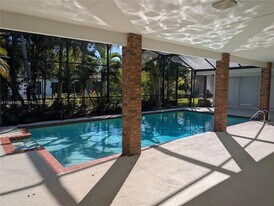 7970 SW 146th St in Palmetto Bay, FL - Building Photo