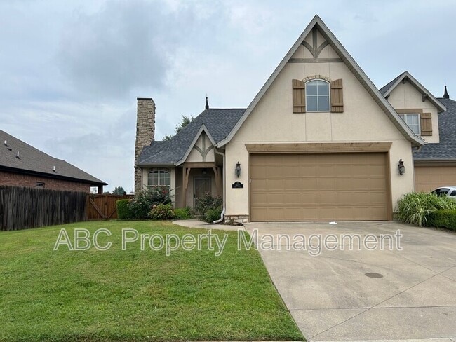 property at 1607 Park St