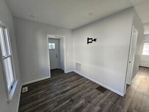 619 Birdseye St in Stratford, CT - Building Photo - Building Photo