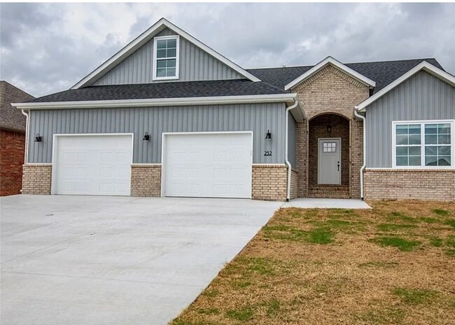property at 252 Nebo St