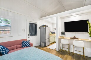 55 York Creek Rd, Unit SI ID1314596P in Driftwood, TX - Building Photo