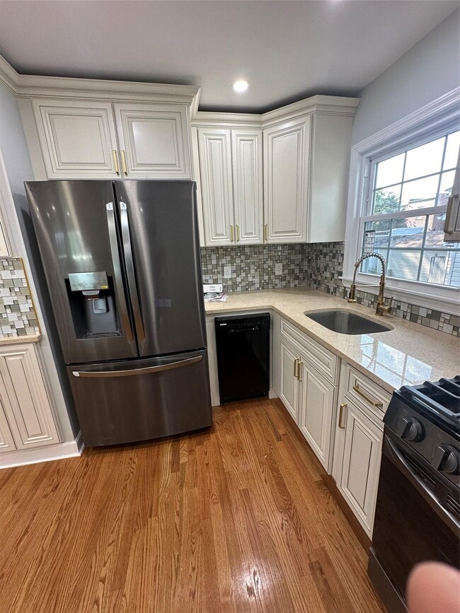 property at 109-40-109221 221st St