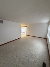 1718 Syracuse Dr in Lebanon, IN - Building Photo - Building Photo