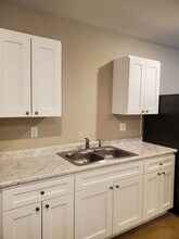 211 Cane Creek Ln in Jackson, MO - Building Photo - Building Photo