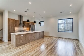 5609 Live Oak St in Dallas, TX - Building Photo - Building Photo