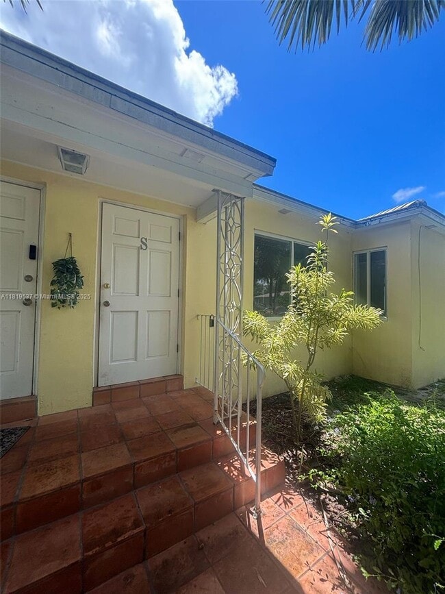 property at 1015 NE 112th St