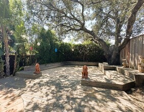 1581 Cali Ln in Healdsburg, CA - Building Photo - Building Photo