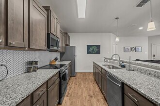 2602 135th St in Lubbock, TX - Foto de edificio - Building Photo