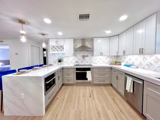 118 SW 9th Ave in Delray Beach, FL - Building Photo - Building Photo
