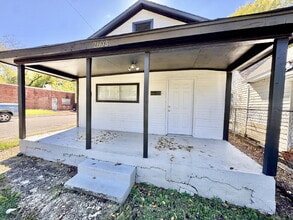 2603 Carnes Ave in Memphis, TN - Building Photo - Building Photo