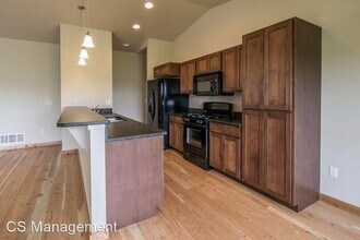 20 Voyager Ln in Bozeman, MT - Building Photo - Building Photo