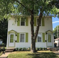 1019 E 8th St, Unit 1019 E 8th St in Anderson, IN - Foto de edificio - Building Photo