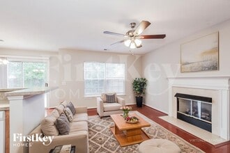 4609 Sedgelane Dr, Unit 12-477 in Greensboro, NC - Building Photo - Building Photo