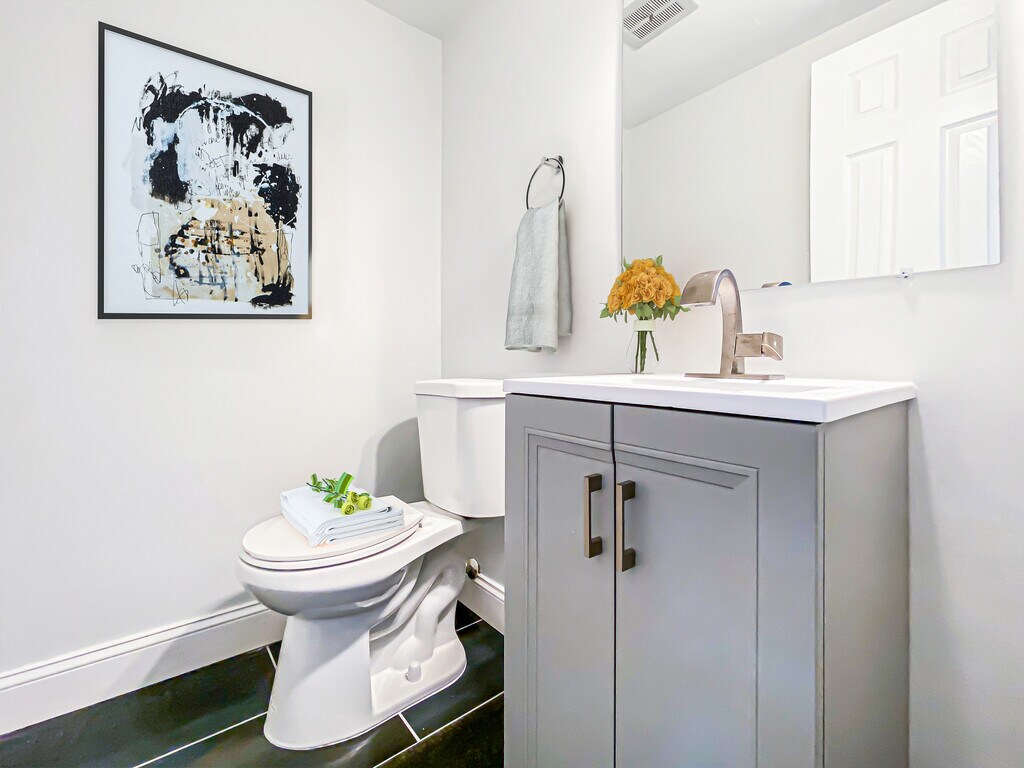 Alexander Arms Apartments in Drexel Hill, PA