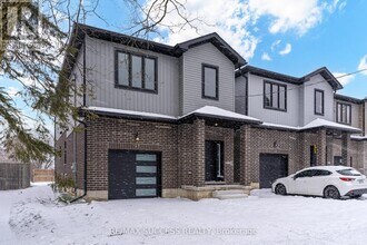 147 Siebert Ave in Kitchener, ON - Building Photo - Building Photo