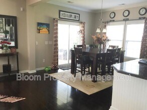 5432 Kings River Dr in North Charleston, SC - Building Photo - Building Photo