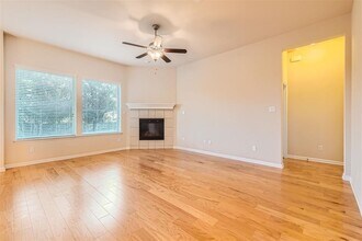 273 Bridgestone Way in Buda, TX - Building Photo - Building Photo