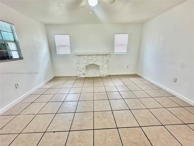 6136 N Miami Ave in Miami, FL - Building Photo - Building Photo