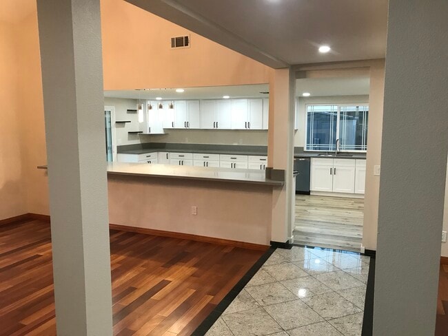 2819 Gus Ct in Lancaster, CA - Building Photo - Building Photo