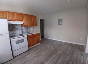 421 Washington St, Unit B7 in Hartford, CT - Building Photo - Building Photo