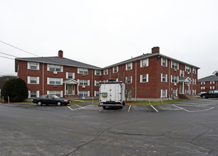 HADLEY PARK APARTMENTS in Lowell, MA - Building Photo - Building Photo