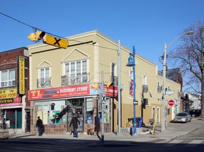 1264 Bloor St W in Toronto, ON - Building Photo - Building Photo