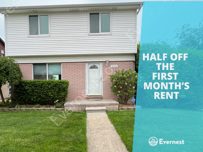30704 Osmun St in Madison Heights, MI - Building Photo