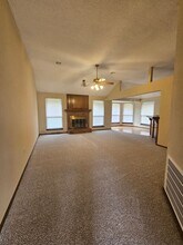 408 Baker St in Norman, OK - Building Photo - Building Photo