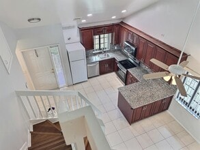 2652 Riverside Dr in Coral Springs, FL - Building Photo - Building Photo