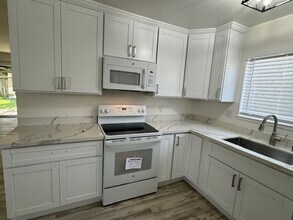 819 Cherokee Dr in Livermore, CA - Building Photo - Building Photo