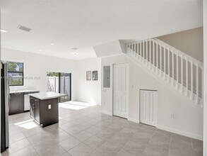 3436 W 111th Pl in Hialeah, FL - Building Photo - Building Photo