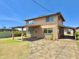 12 Kaimao St in Paia, HI - Building Photo