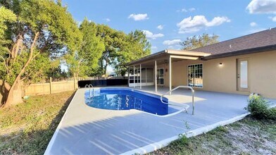 600 Everett St in Deltona, FL - Building Photo - Building Photo