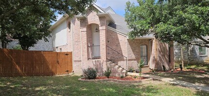 12718 Hilltop Dr in Balch Springs, TX - Building Photo - Building Photo