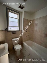 16 E Bidwell Ave in Jersey City, NJ - Building Photo - Building Photo