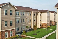 Building Photo - Campus Evolution Villages Warrensburg Apartments in Warrensburg, Missouri
