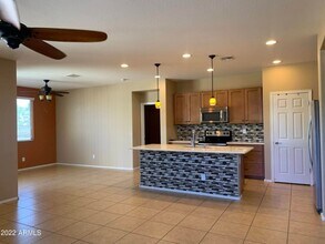 16879 W Roosevelt St in Goodyear, AZ - Building Photo - Building Photo