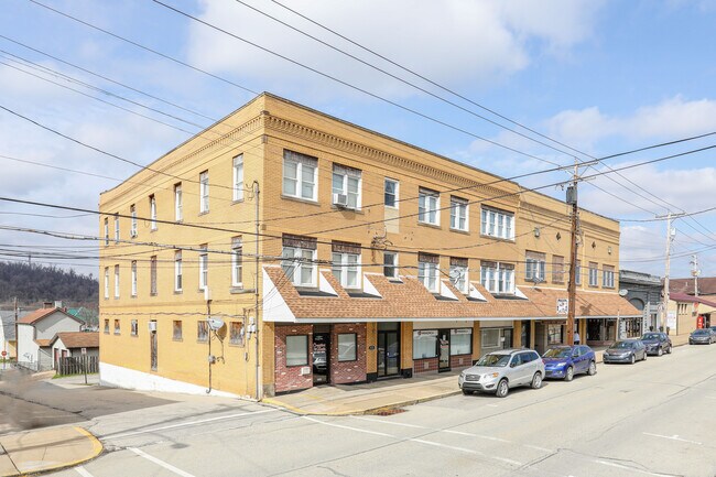 527 Broad Ave