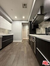 12719 Eagle Rock Way in Los Angeles, CA - Building Photo - Building Photo