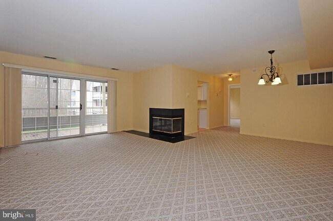 112 Biscayne Ct in Princeton, NJ - Building Photo - Building Photo