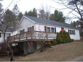 262 Governor Wentworth Hwy in Center Tuftonboro, NH - Building Photo - Building Photo