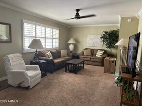 10926 W Greer Ave in Sun City, AZ - Foto de edificio - Building Photo