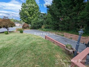 1275 Hillcrest Dr in Harrisonburg, VA - Building Photo - Building Photo