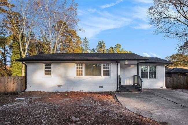 property at 2105 Fellowship Rd