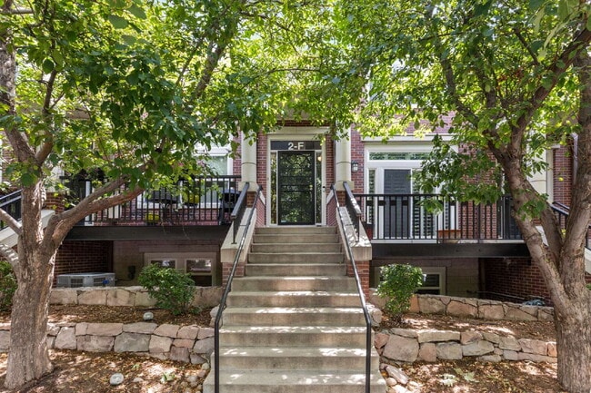 2 Garfield St